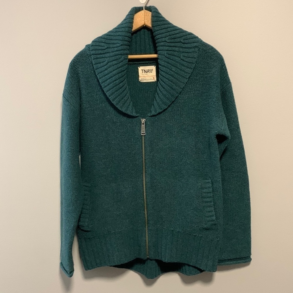 Aritzia TNA Wool Sweater Cardigan